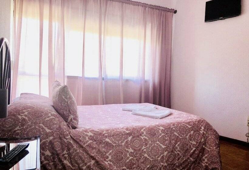 بنسيون Suites Do Pinhal