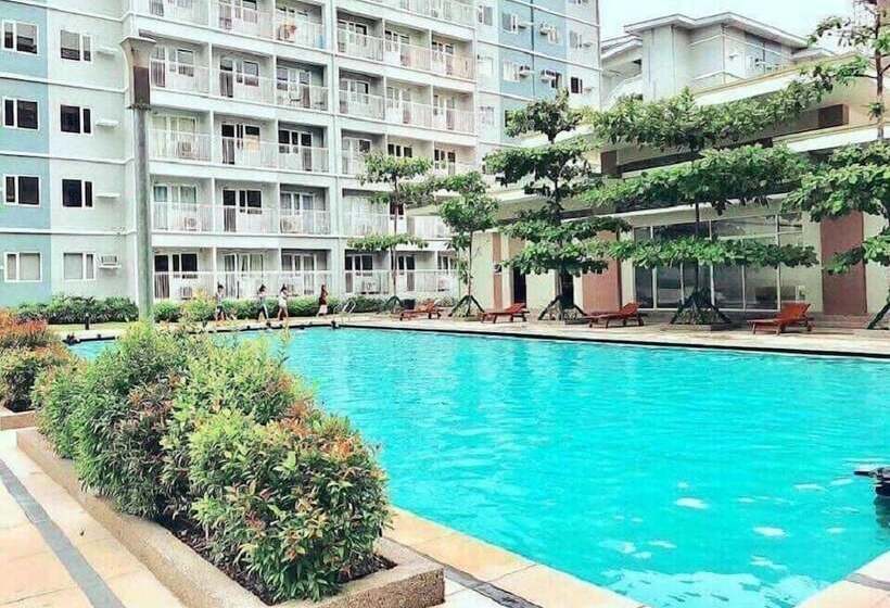Trees Residences Staycation Evol S Place