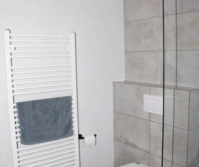 Svala Apartments By Heimaleiga