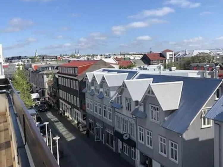 Svala Apartments By Heimaleiga