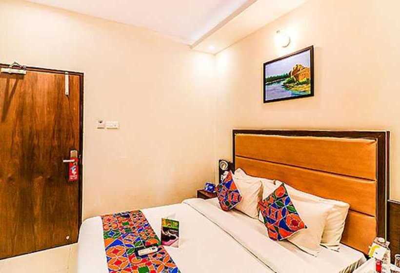 Fabhotel Admiral Nr Mumbai International Airport