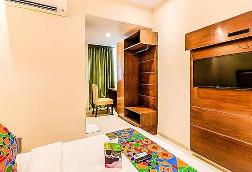 Fabhotel Admiral Nr Mumbai International Airport