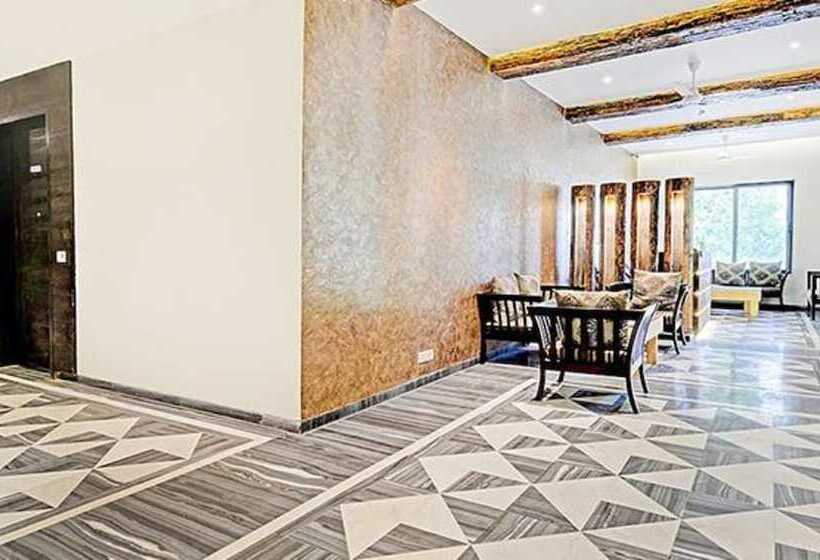 Fabhotel Admiral Nr Mumbai International Airport