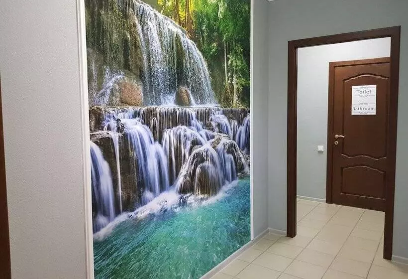 Hostel Well