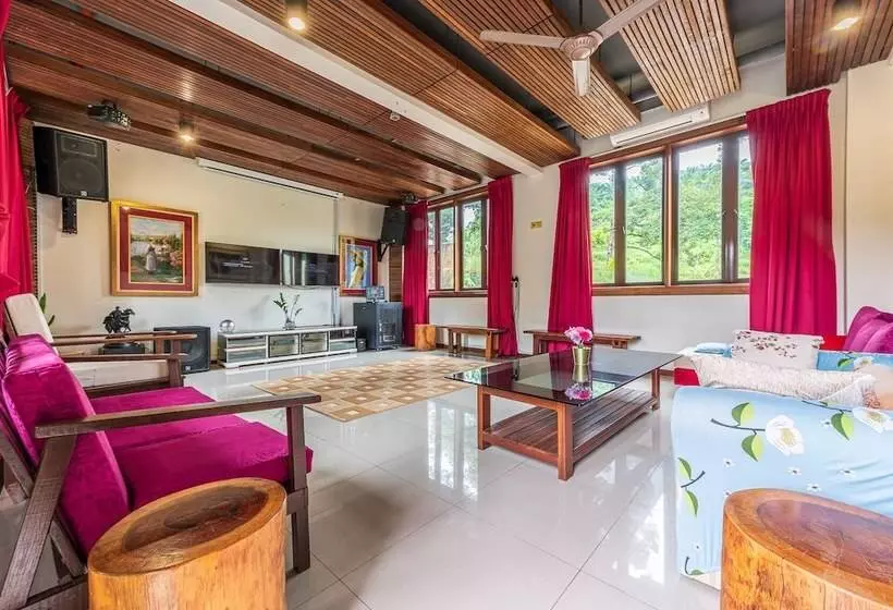 ホテル Bentong Eco Wellness Resort