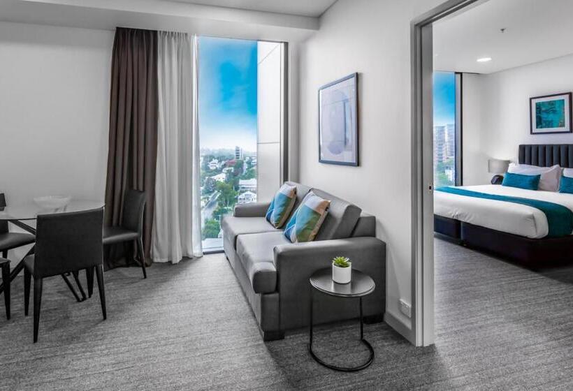 Отель Essence Suites Taringa