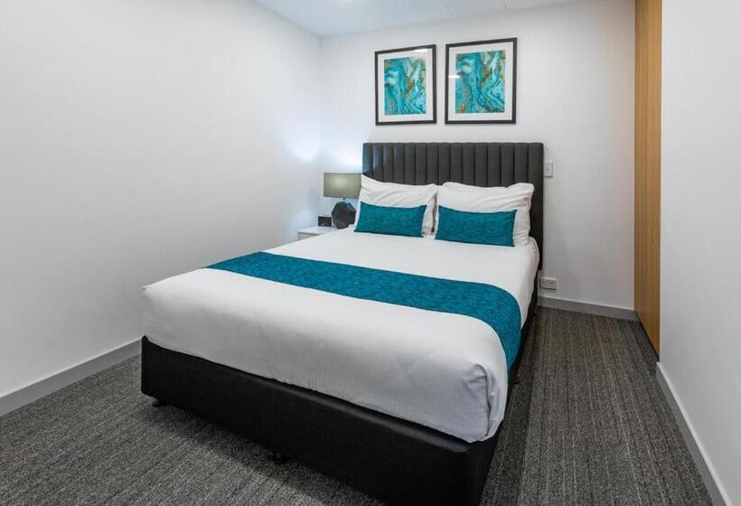 Отель Essence Suites Taringa