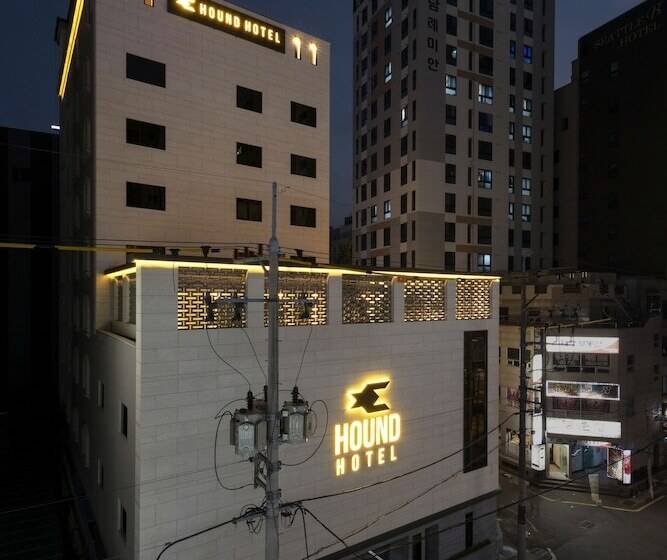 Hotel Yeonsan Hound