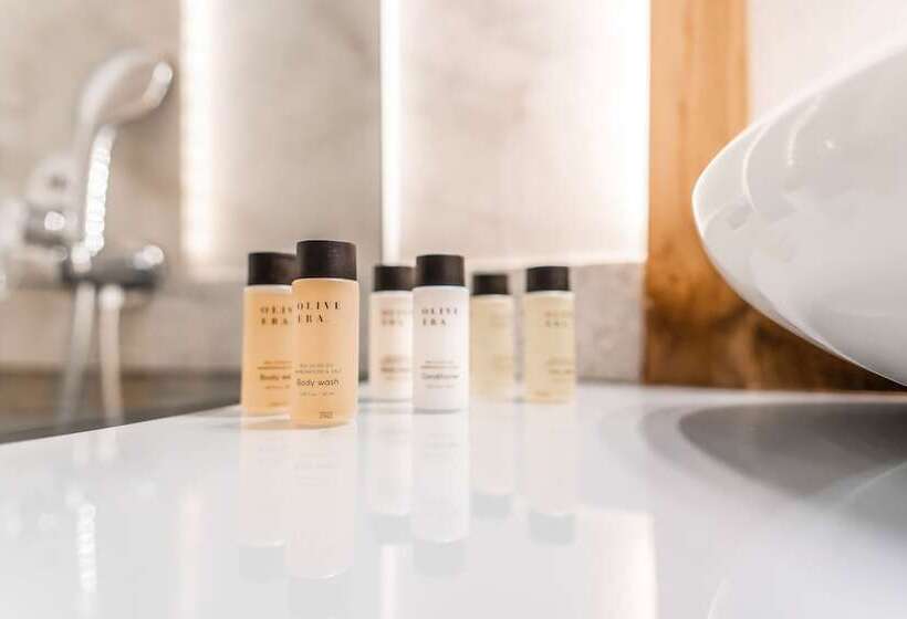 住所  Emgard Suites Kythnos