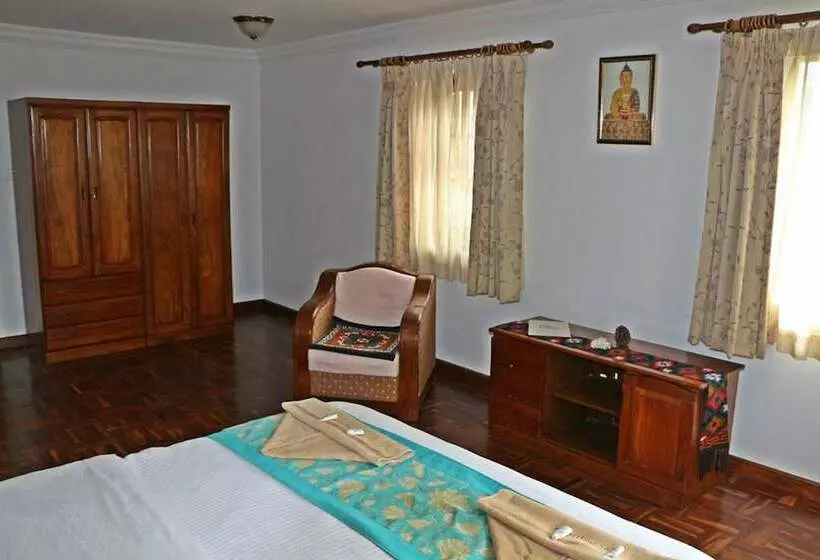 تختخواب و صبحانه Sherpa Home