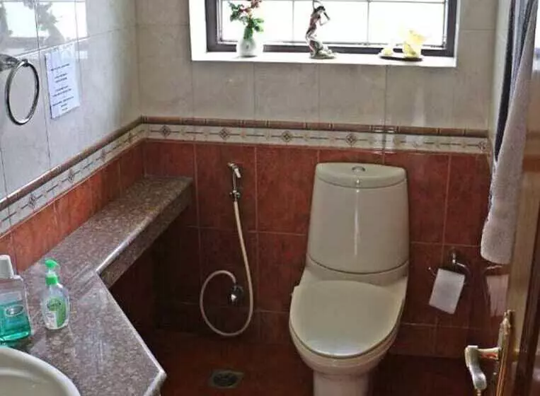 تختخواب و صبحانه Sherpa Home