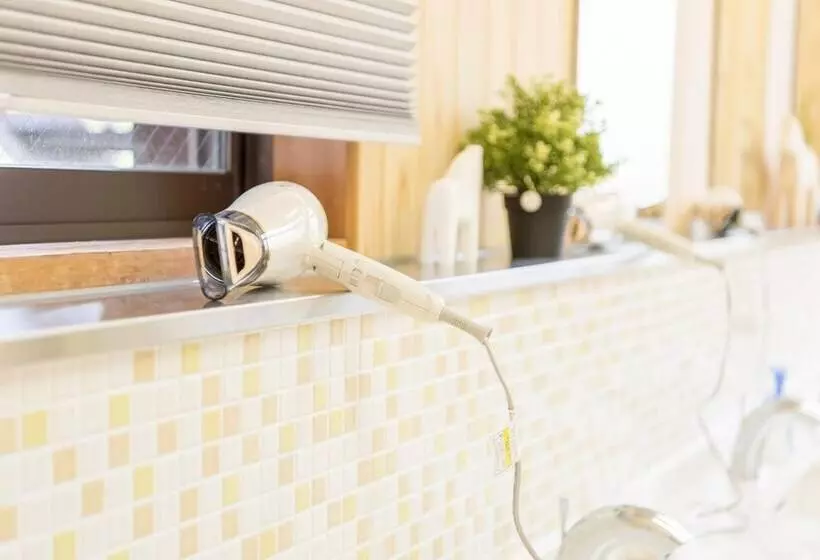 Guest House Gaku Magome   Hostel