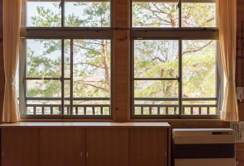 Guest House Gaku Magome Hostel