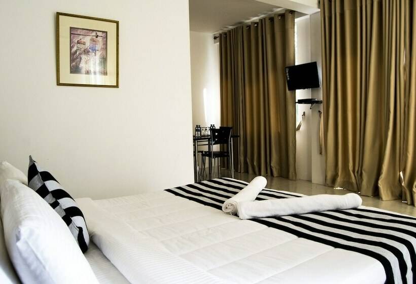 Hotel Diyathala Regency Boutique