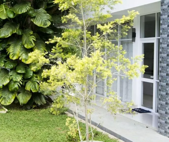 Hotelli Diyathala Regency Boutique