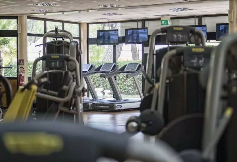 ホテル La Pineta Dei Liberti