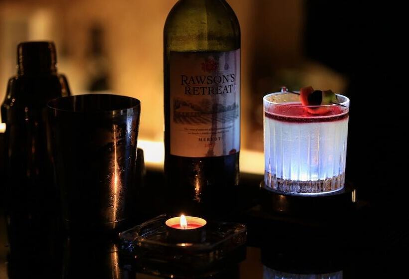 בית מלון כפרי M