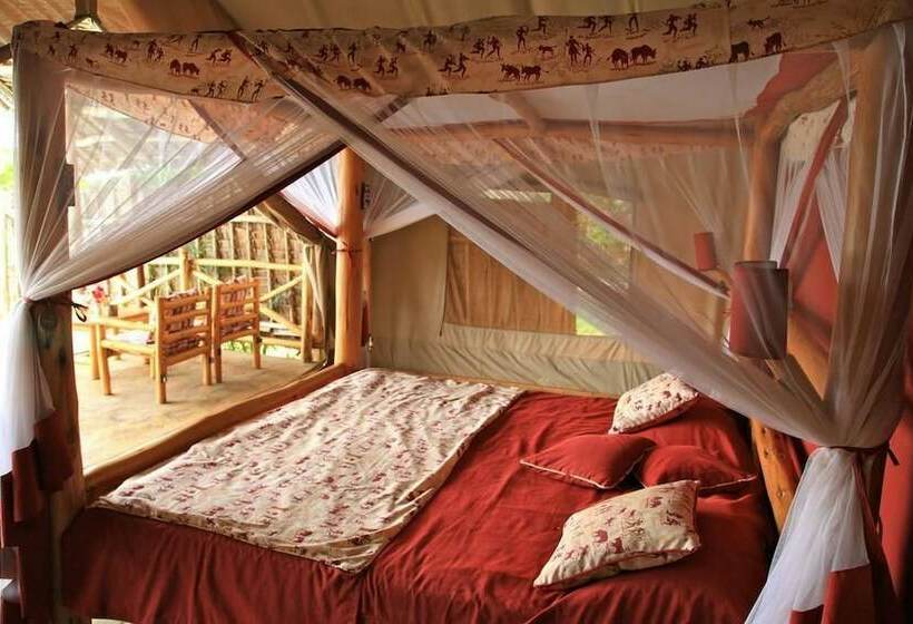 هتل Manyatta Camp