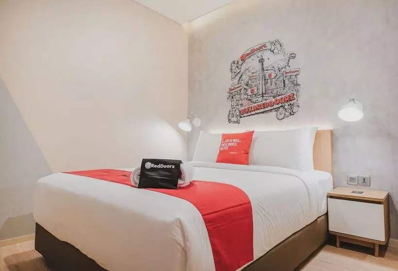 Hotel Reddoorz Plus @ Thamrin