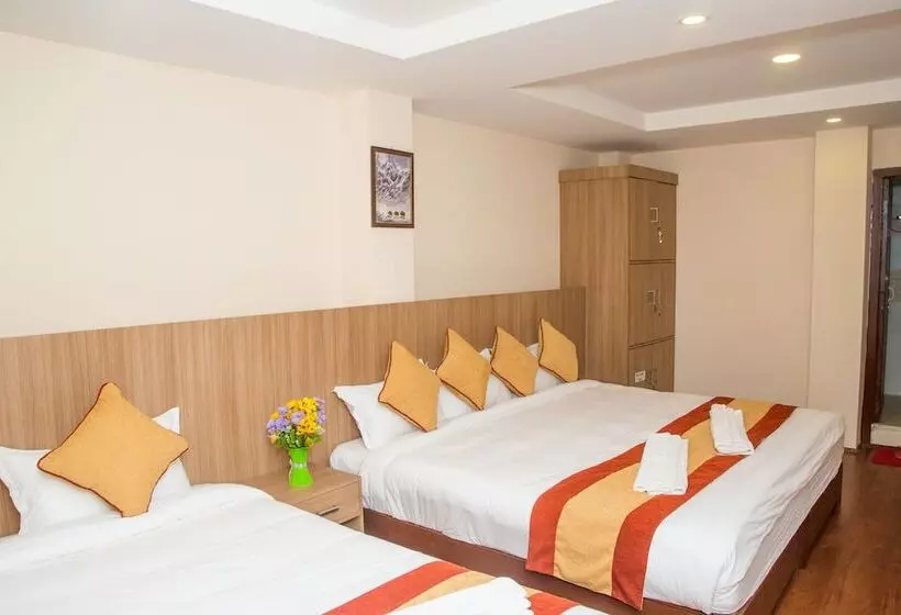 هتل Sakura Boutique