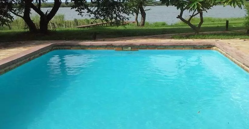 هتل The Big Five Lodge