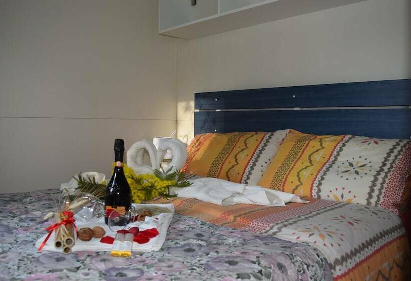 호텔 Villaggio Camping Bosco Selva