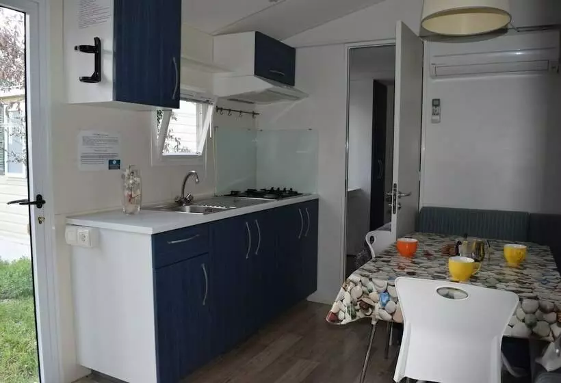 Hotelli Villaggio Camping Bosco Selva