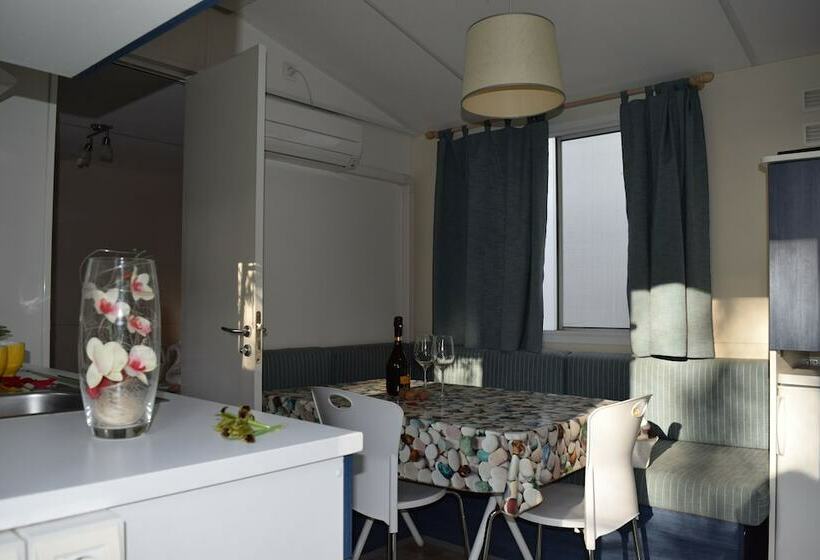 호텔 Villaggio Camping Bosco Selva