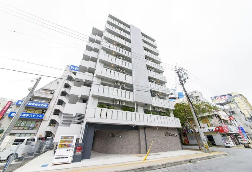 Mr.kinjo In Asahibashi Station Square