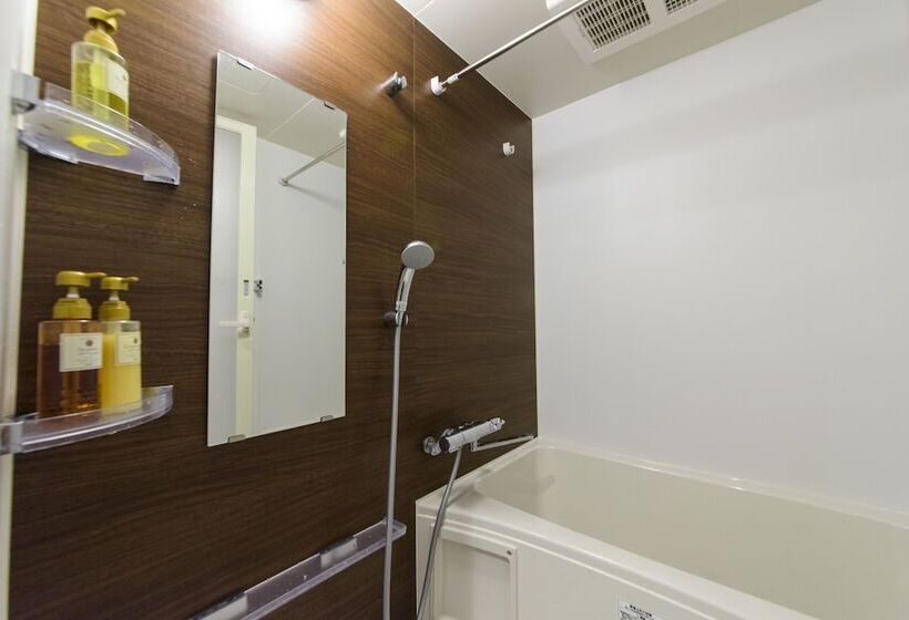 Mr.kinjo In Asahibashi Station Square