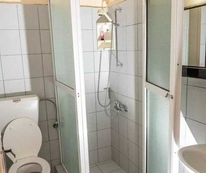 Majatalo Chris Apartments