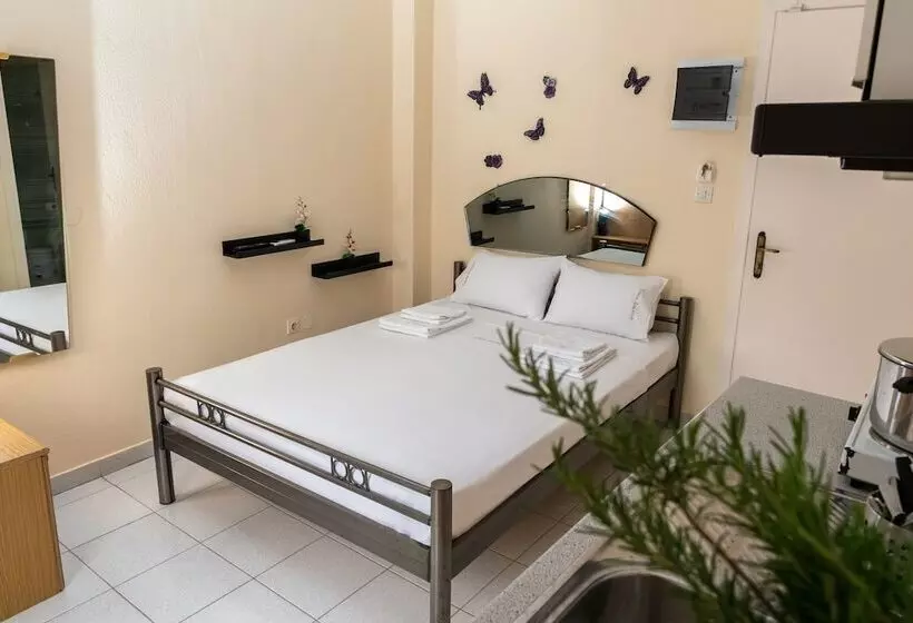 Majatalo Chris Apartments