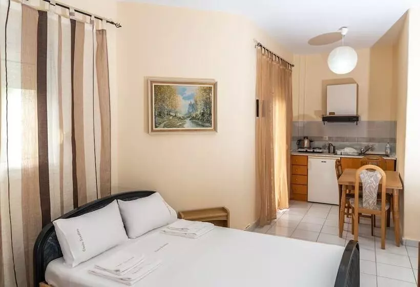 Majatalo Chris Apartments