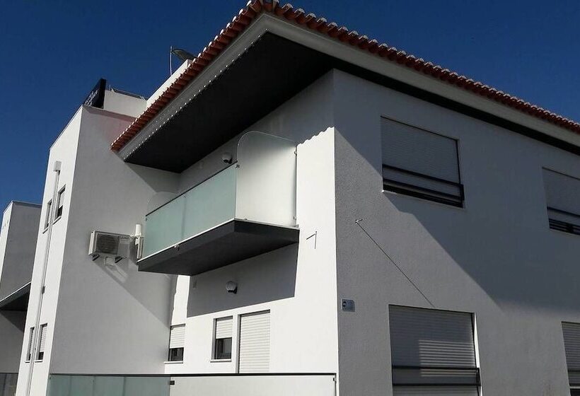 بنسيون Pousada Tires Guest House