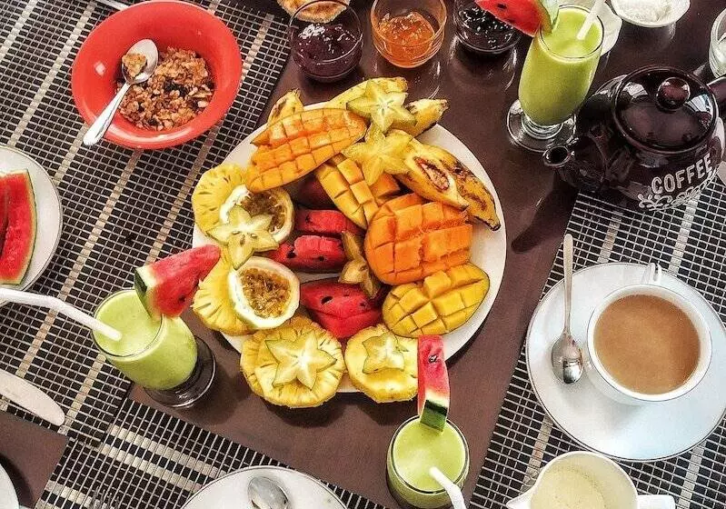 تختخواب و صبحانه Abundia