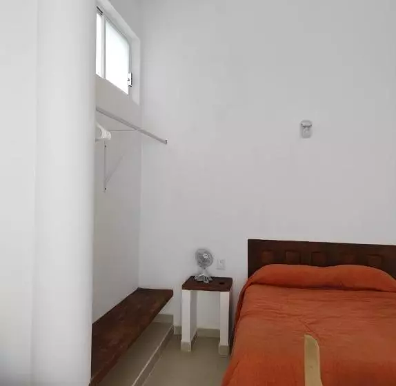 Gal   Habitaciones Confortables