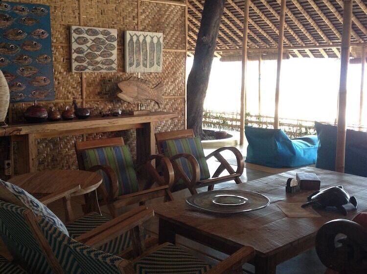 Gili Shack 58 Bed & Breakfast
