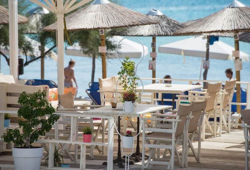 هتل Assano Sea Front Luxury