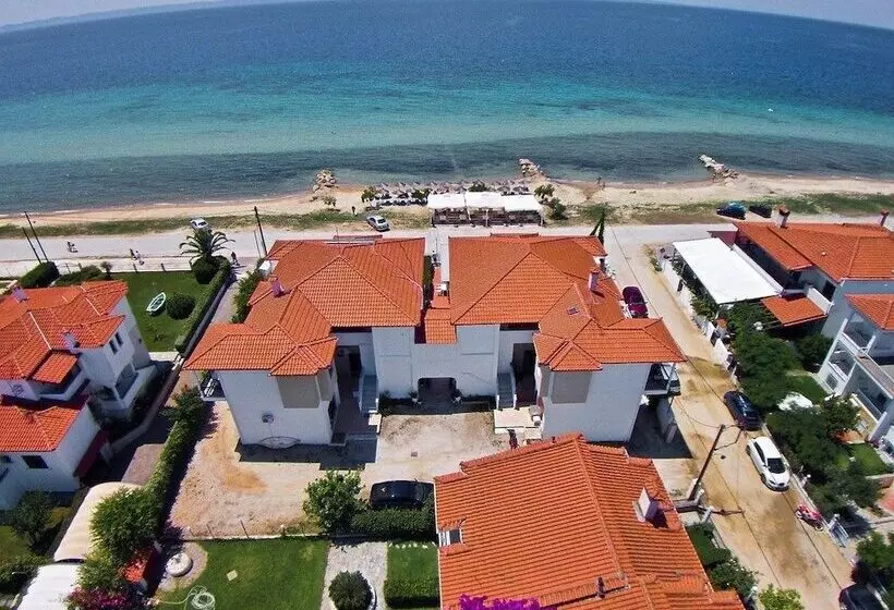 Hotelli Assano Sea Front Luxury