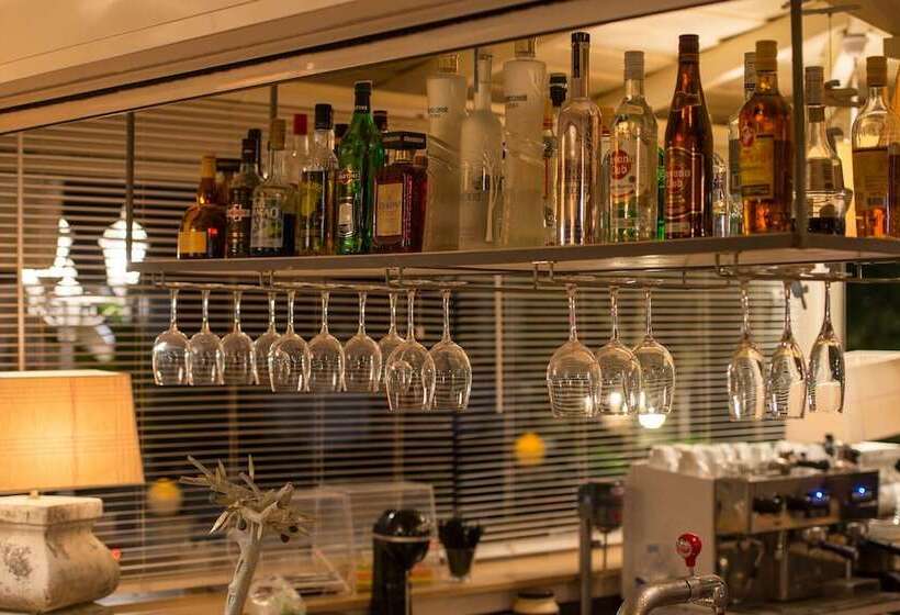 هتل Assano Sea Front Luxury