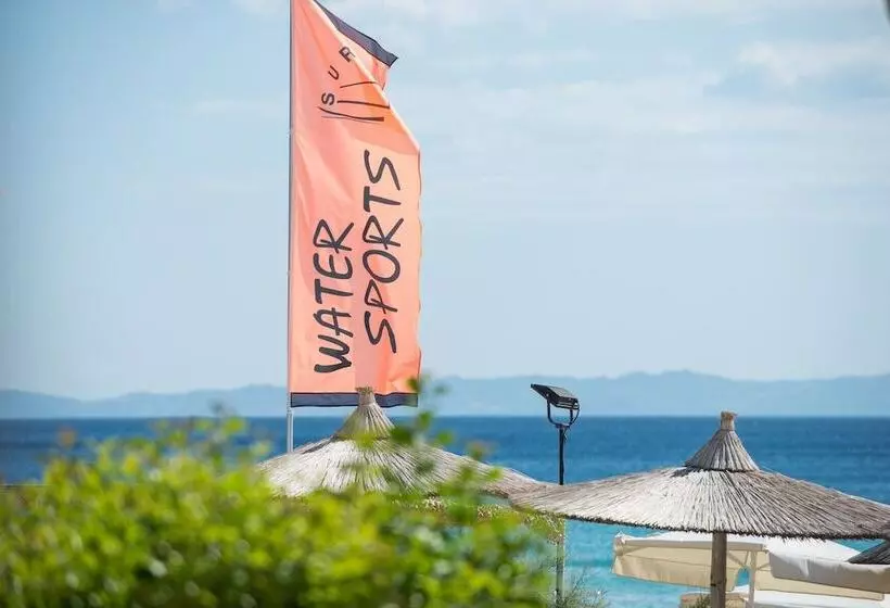 Hotelli Assano Sea Front Luxury