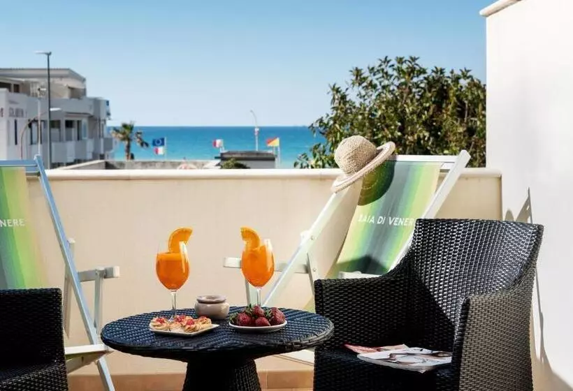 Hotelli Baia Di Venere
