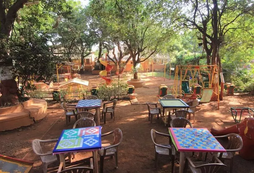 Hotelli Gujarat Bhavan