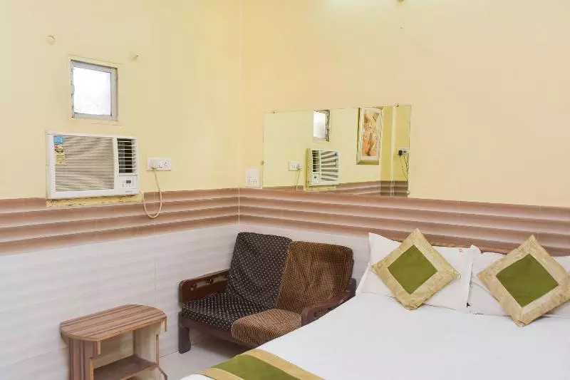 هتل Nirmal Lodging