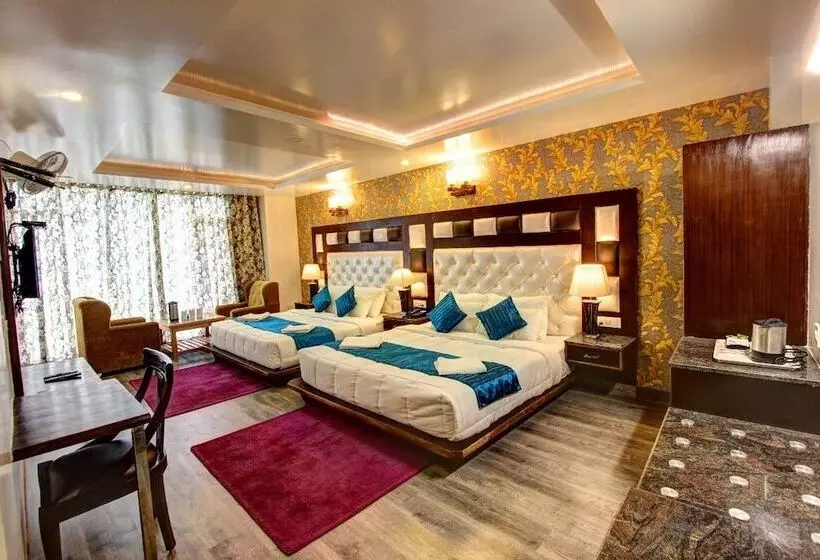 Hotelli Royal View Inn