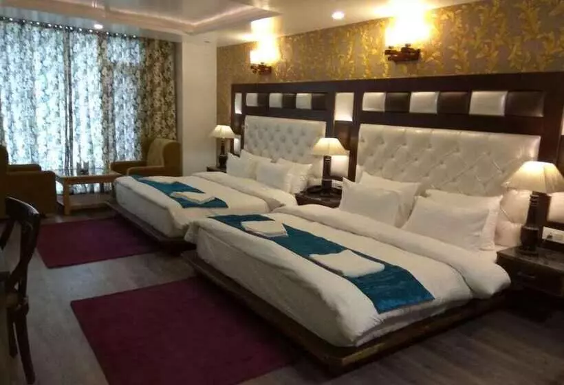 Hotelli Royal View Inn