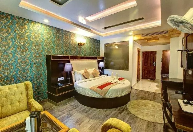 Hotelli Royal View Inn