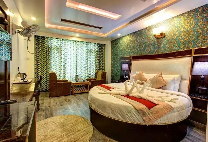 Hotelli Royal View Inn