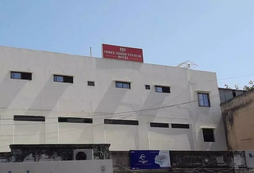 ホテル Shree Sidhhi Vinayak