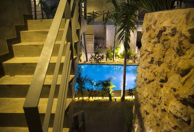 בית מלון כפרי Solera Tulum With Pool